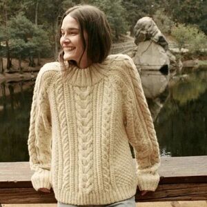 Vintage Cable Knit Dòen Style Butter Yellow Sweater